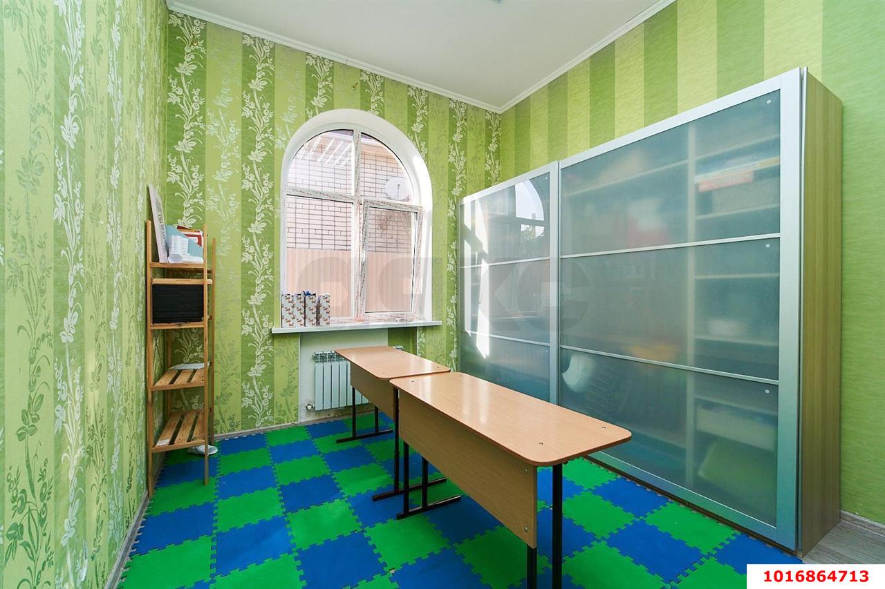 Фото №10: Дом 124 м² + 9.5 сот. - Новотитаровская, ул. Ленина, 109