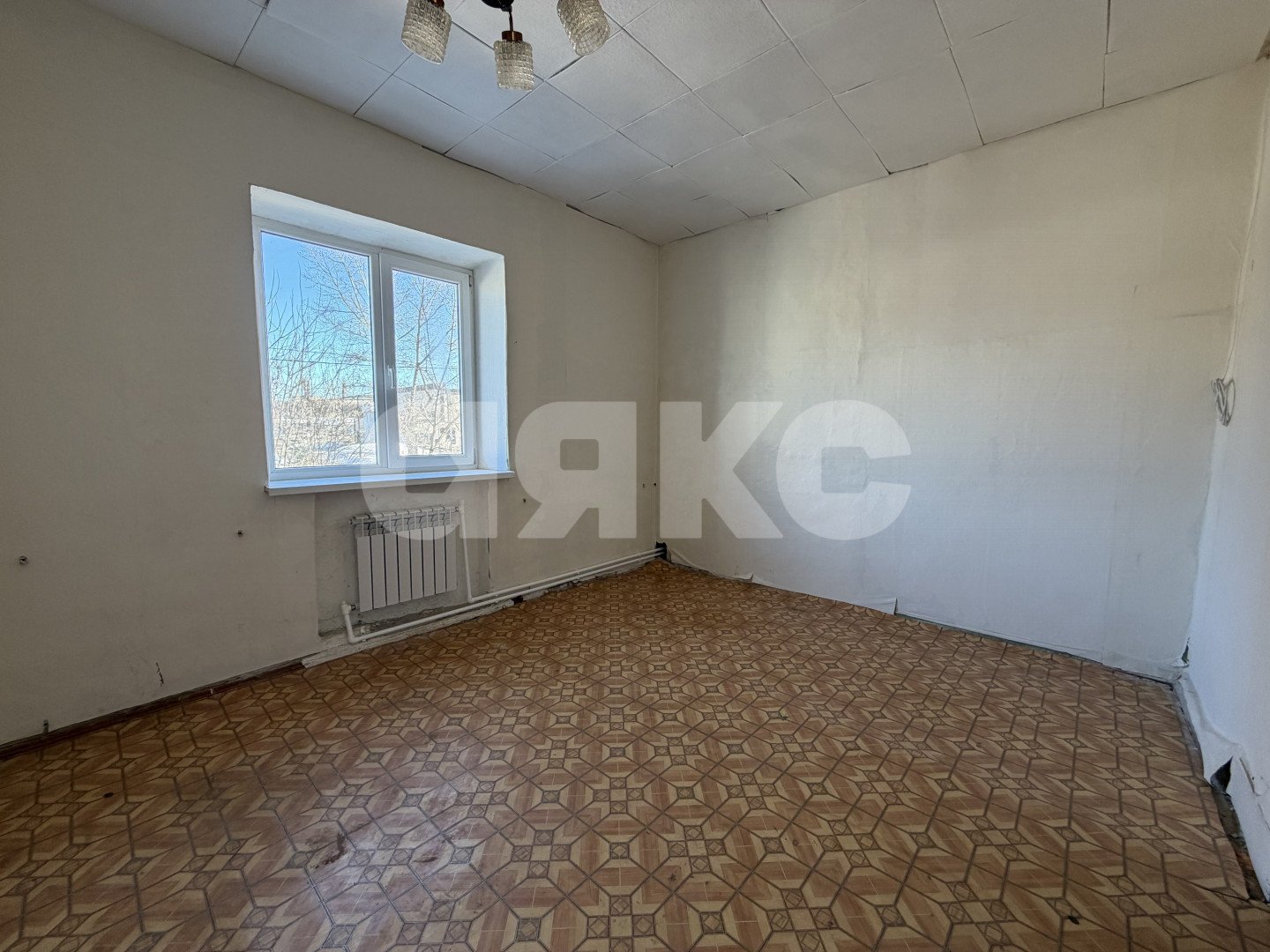 Фото №3: Коммерция <span class="whitespace-nowrap">17 м²</span>, <span class="whitespace-nowrap">2/2 эт.</span> - Ясногорск, ул. Заводская, 6