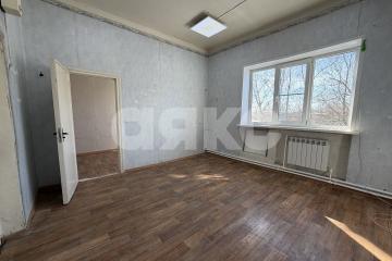 Фото №1: Коммерция <span class="whitespace-nowrap">25 м²</span>, <span class="whitespace-nowrap">2/2 эт.</span> - Ясногорск, ул. Заводская, 6