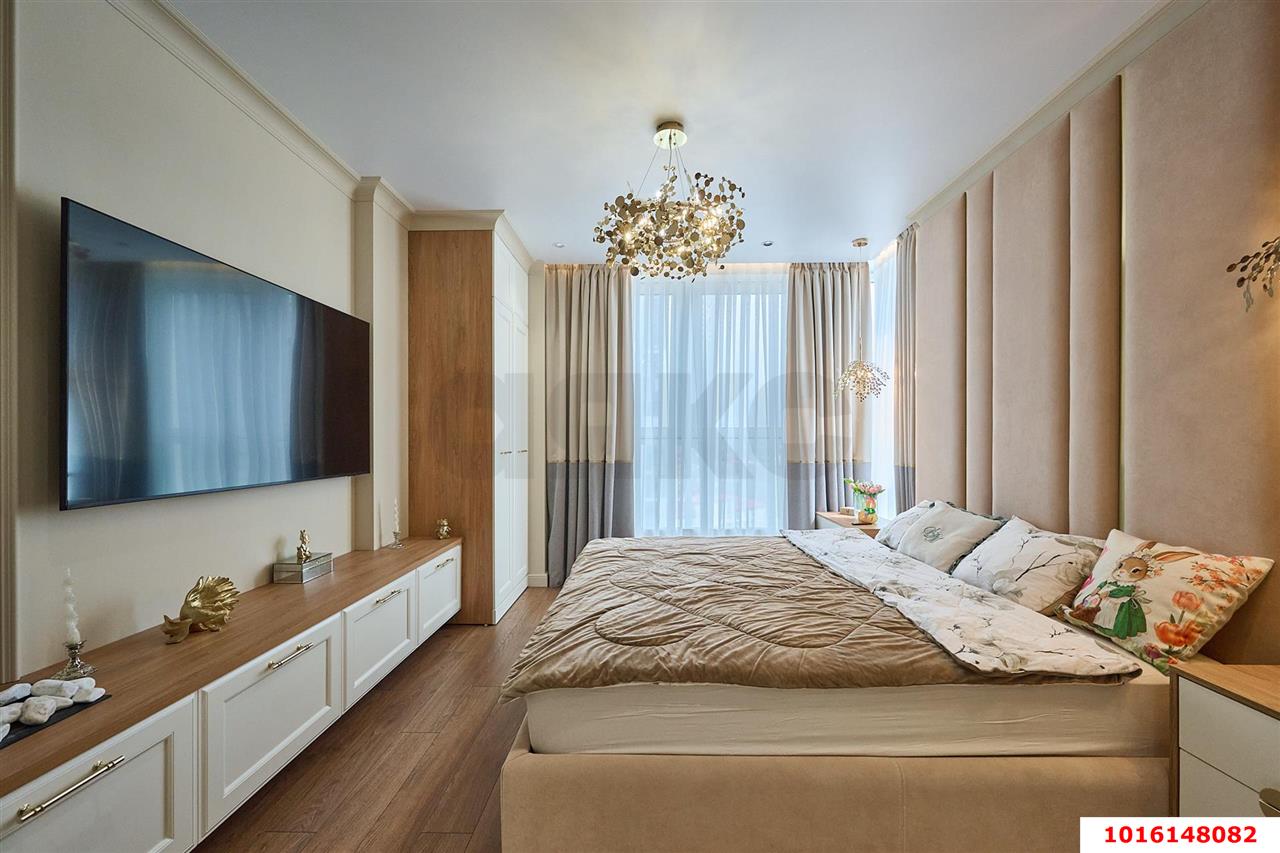 Фото №7: 3-комнатная квартира 95 м² - Краснодар, Центральный внутригородской округ, Табачная Фабрика, мкр. ЖК Все Свои Вип, ул. Колхозная, 5/2к4