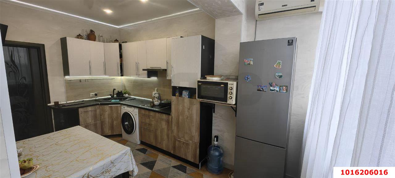 Фото №1: 2-комнатная квартира 55 м² - Краснодар, Прикубанский внутригородской округ, мкр. Сады Калинина, пер. Цветной, 2