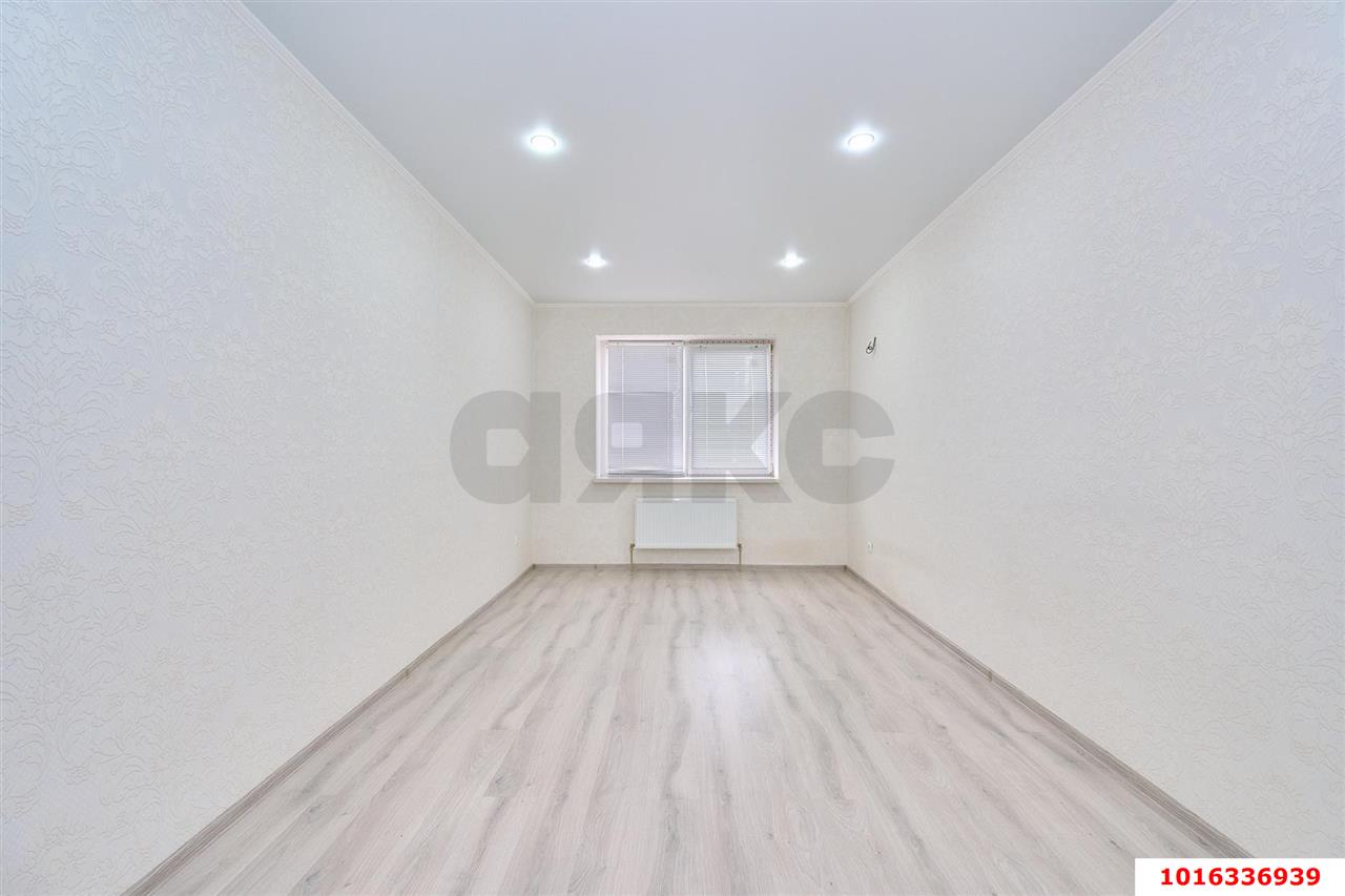 Фото №2: 1-комнатная квартира 41 м² - Краснодар, Прикубанский внутригородской округ, мкр. Музыкальный, ул. имени Сергея Есенина, 108/3к1