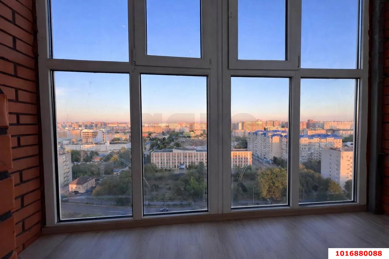 Фото №11: 1-комнатная квартира 40 м² - Краснодар, Прикубанский внутригородской округ, Завод Измерительных Приборов, мкр. ЖК Москва, ул. Российская, 79/3к1