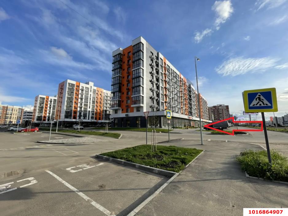 Фото №2: Коммерция 175 м² - Краснодар, жилой комплекс Друзья, мкр. Прикубанский внутригородской округ, ул. имени Б.С. Кудухова, 1