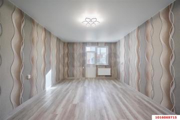 Фото №1: 1-комнатная квартира 33 м² - Краснодар, мкр. Музыкальный, ул. имени Сергея Есенина, 127/2