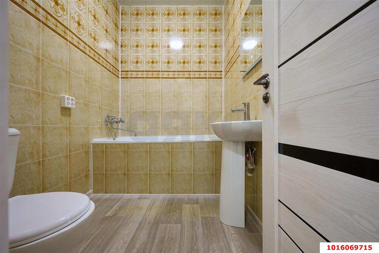 Фото №6: 1-комнатная квартира 33 м² - Краснодар, Прикубанский внутригородской округ, Завод Радиоизмерительных Приборов, мкр. Музыкальный, ул. имени Сергея Есенина, 127/2