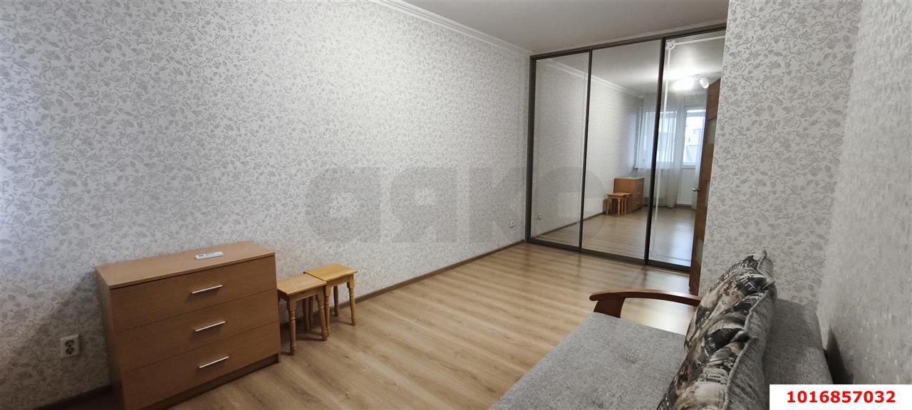 Фото №2: 1-комнатная квартира 36 м² - Краснодар, Прикубанский внутригородской округ, мкр. имени Н.И. Вавилова, ул. Вавилова, 18/2