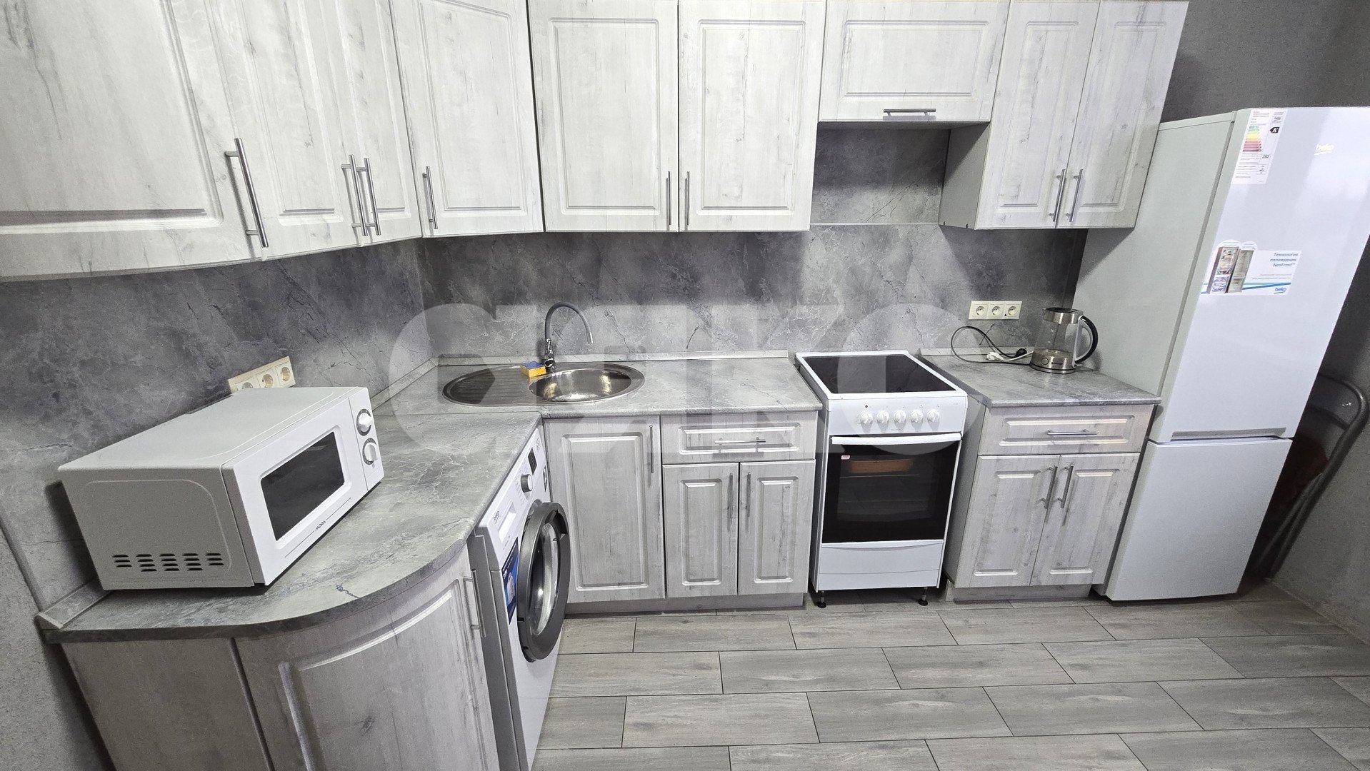 Фото №2: 1-комнатная квартира 38 м² - Балашиха, Центр-2, 6-й квартал, мкр. Железнодорожный, ул. Корнилаева, 30