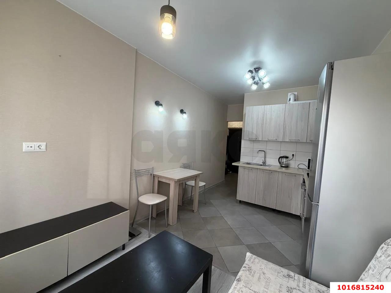 Фото №3: 1-комнатная квартира 36 м² - Краснодар, Прикубанский внутригородской округ, Завод Радиоизмерительных Приборов, жилой комплекс Лучший, мкр. имени Петра Метальникова, ул. Петра Метальникова, 38