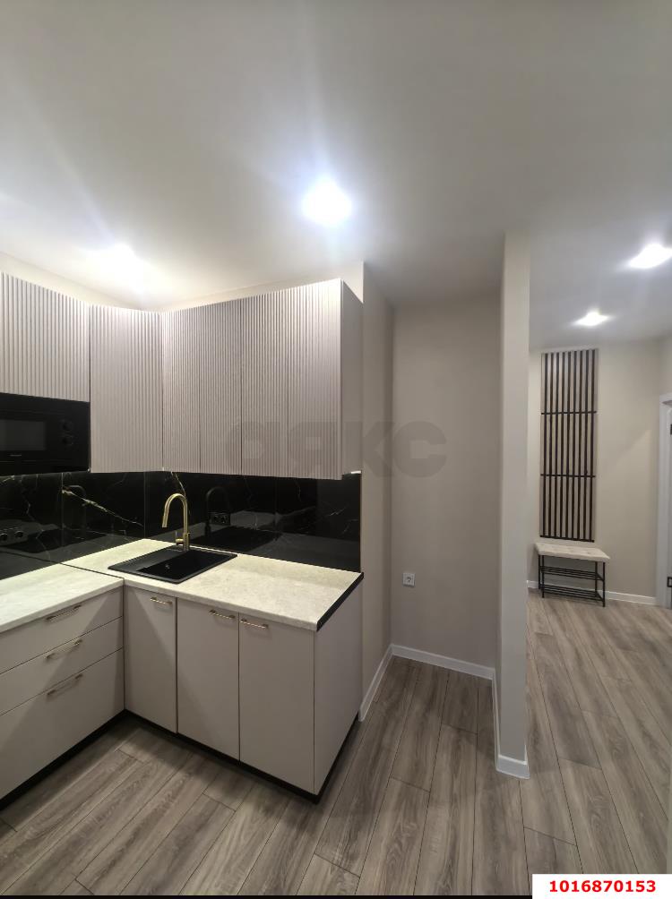 Фото №7: 2-комнатная квартира 42 м² - Краснодар, Прикубанский внутригородской округ, Калинино, Завод Радиоизмерительных Приборов, мкр. ЖК Акварели-2, ул. Тепличная, 62/1к2