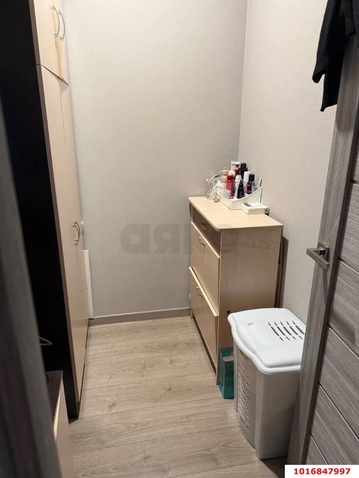 Фото №9: 1-комнатная квартира 38 м² - Краснодар, Прикубанский внутригородской округ, жилой комплекс Кубанский, мкр. Завод Измерительных Приборов, ул. Зиповская, 36