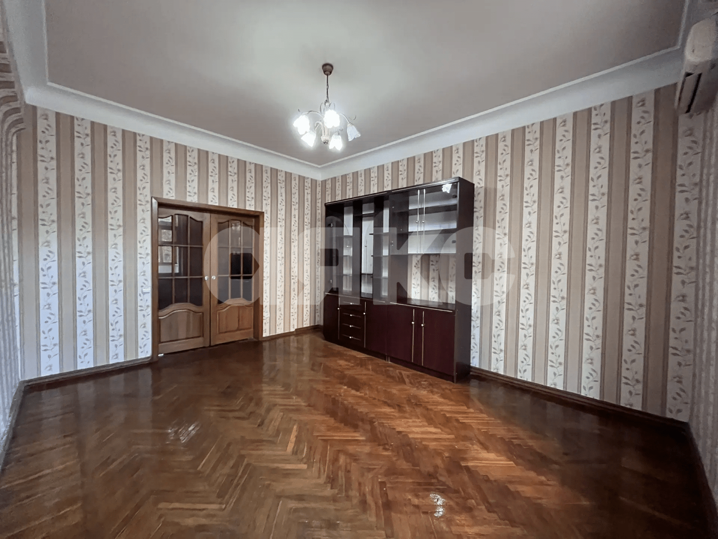 Фото №9: 2-комнатная квартира 53 м² - Донецк, р. Ворошиловский, ул. Университетская, 25