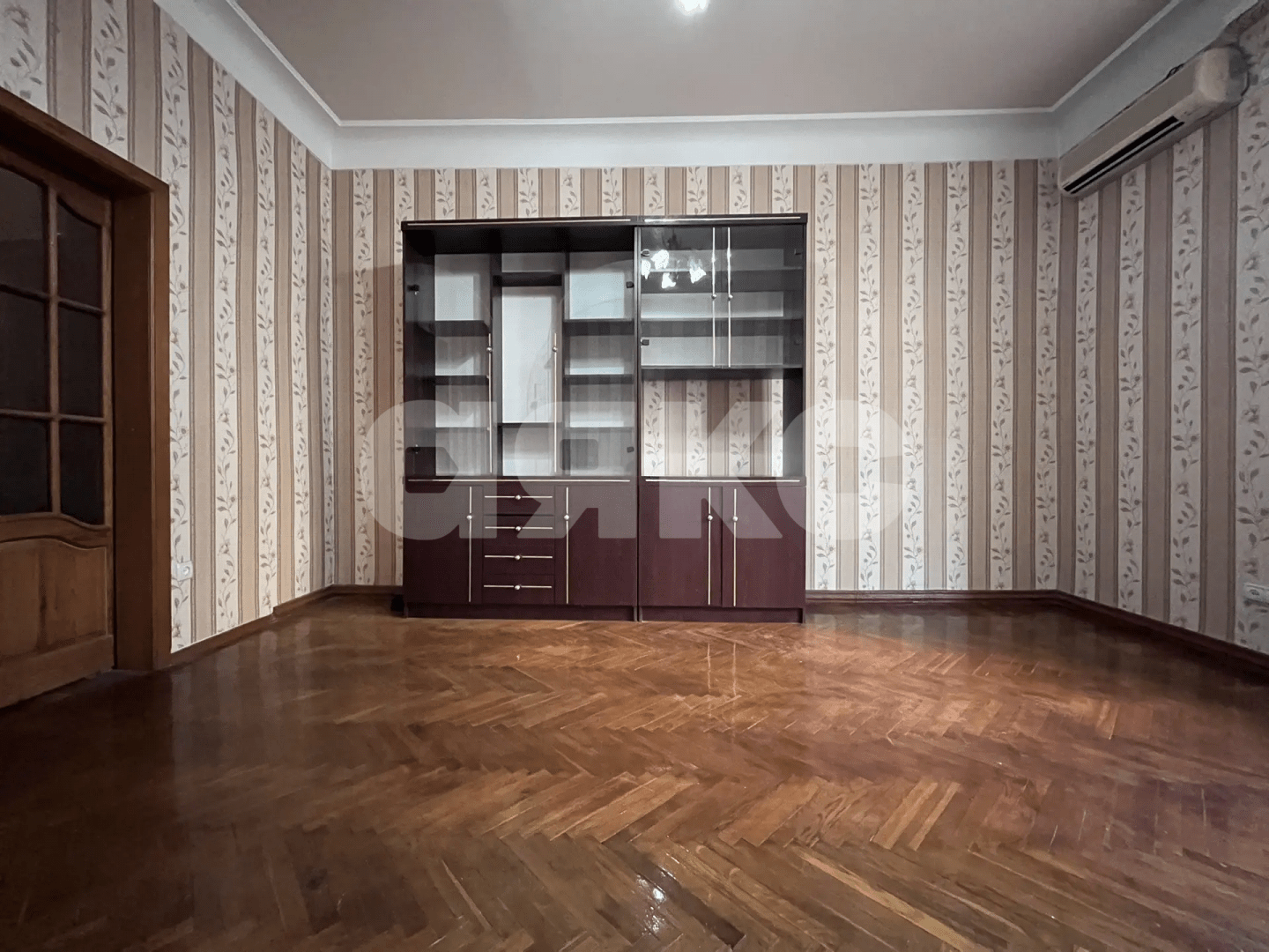 Фото №11: 2-комнатная квартира 53 м² - Донецк, р. Ворошиловский, ул. Университетская, 25