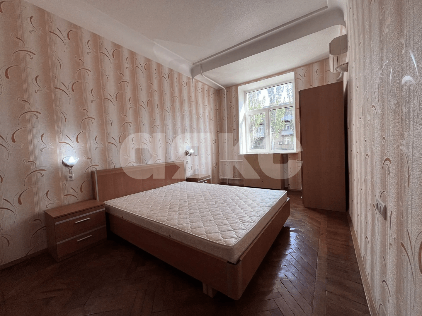 Фото №4: 2-комнатная квартира 53 м² - Донецк, р. Ворошиловский, ул. Университетская, 25