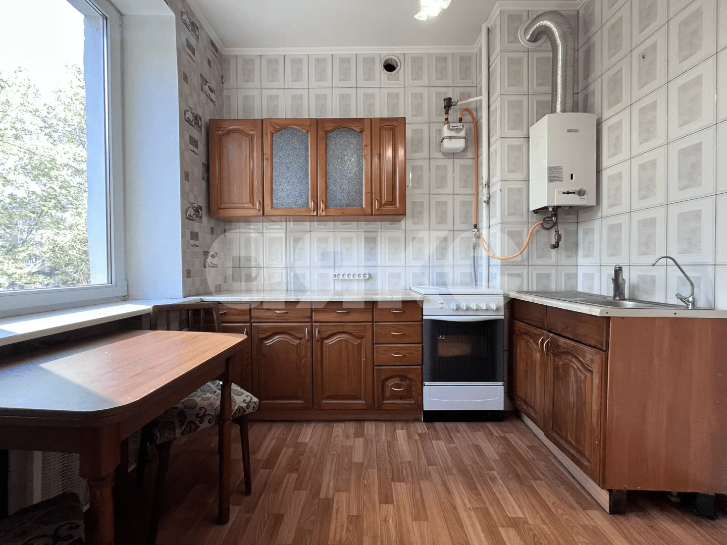 Фото №1: 2-комнатная квартира 53 м² - Донецк, р. Ворошиловский, ул. Университетская, 25