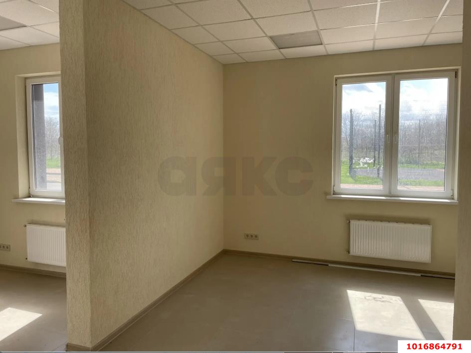 Фото №3: Коммерция 42 м² - Краснодар, Прикубанский внутригородской округ, мкр. жилой комплекс Новые Сезоны, ул. Скандинавская, 1к4