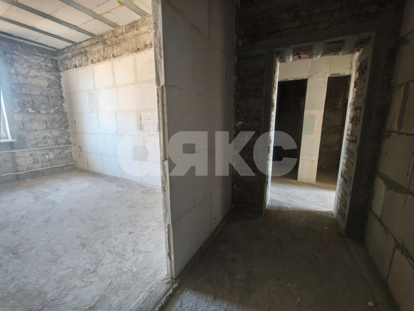 Фото №2: 2-комнатная квартира 54 м² - Мариуполь, р. Жовтневый, ул. Артёма, 82