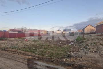 Фото №3: Земельный участок под ИЖС - Саратовская, ул. Ромашковая