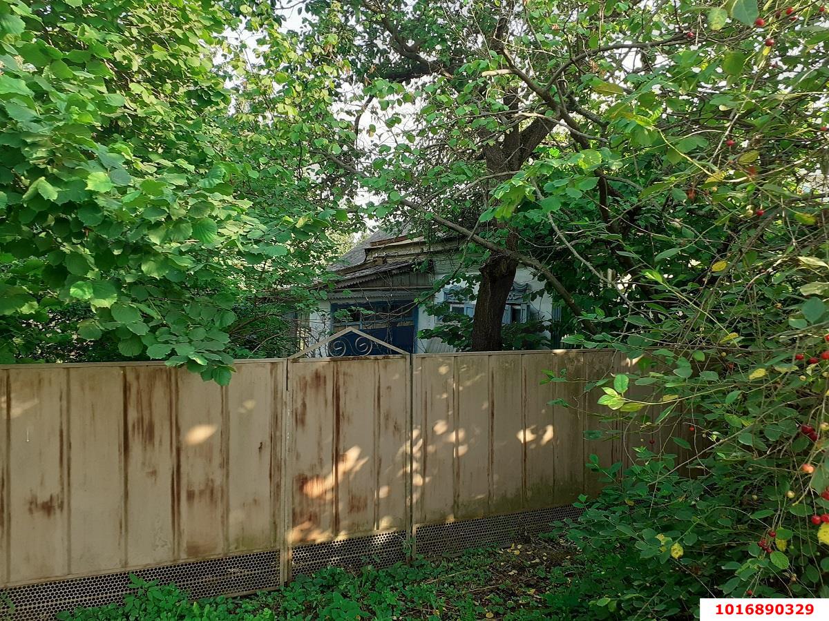 Фото №1: Земельный участок под ИЖС - Воронежская, ул. Комсомольская, 93