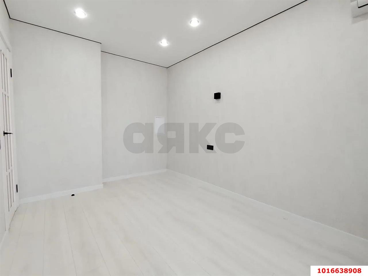 Фото №5: 2-комнатная квартира 42 м² - Краснодар, Музыкальный, ЖК Времена Года, имени Петра Метальникова, Завод Радиоизмерительных Приборов, Прикубанский внутригородской округ, мкр. жилой комплекс Времена года, ул. Петра Метальникова, 5к1