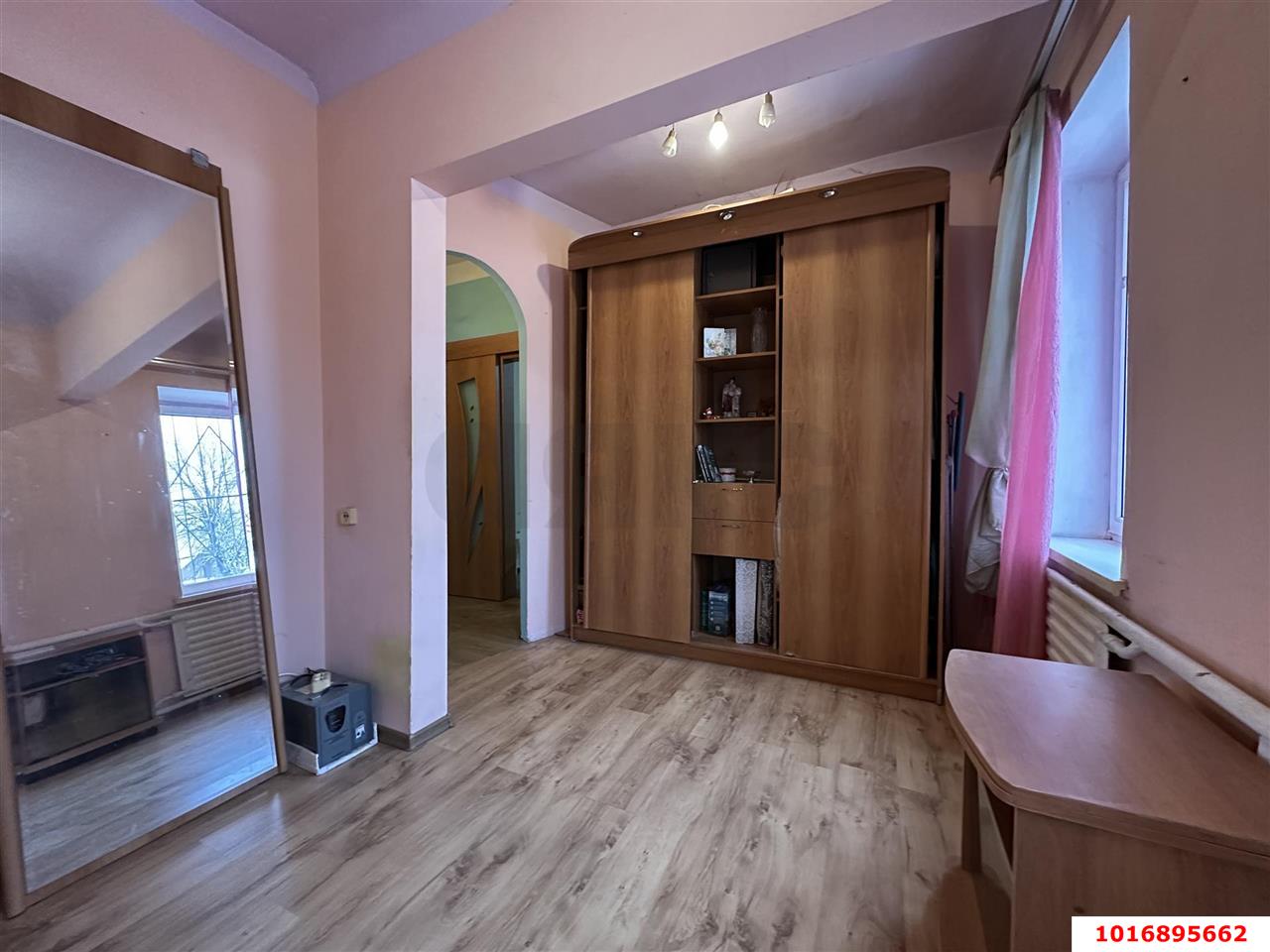 Фото №3: 2-комнатная квартира 45 м² - Краснодар, Центральный внутригородской округ, мкр. Черёмушки, ул. Димитрова, 2