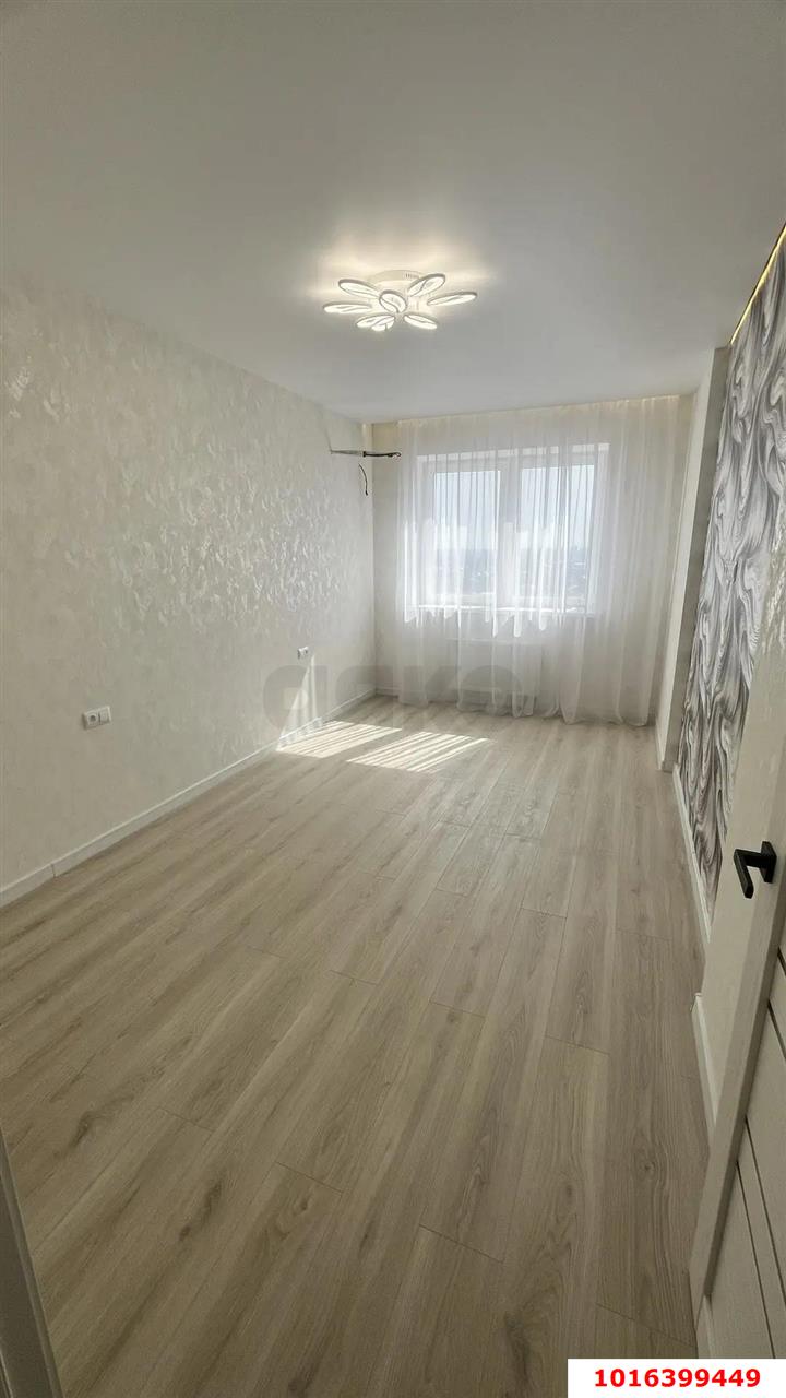 Фото №1: 1-комнатная квартира 41 м² - Краснодар, Прикубанский внутригородской округ, Молодёжный, мкр. жилой комплекс Дуэт