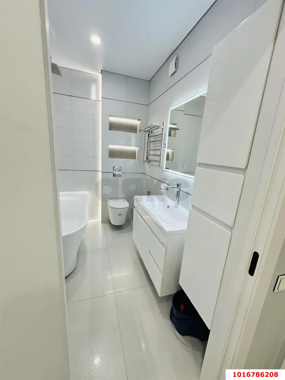 Фото №18: 2-комнатная квартира 49 м² - Краснодар, Карасунский внутригородской округ, Хлопчато-бумажный Комбинат, мкр. жилой комплекс Фамилия, ул. Старокубанская, 124