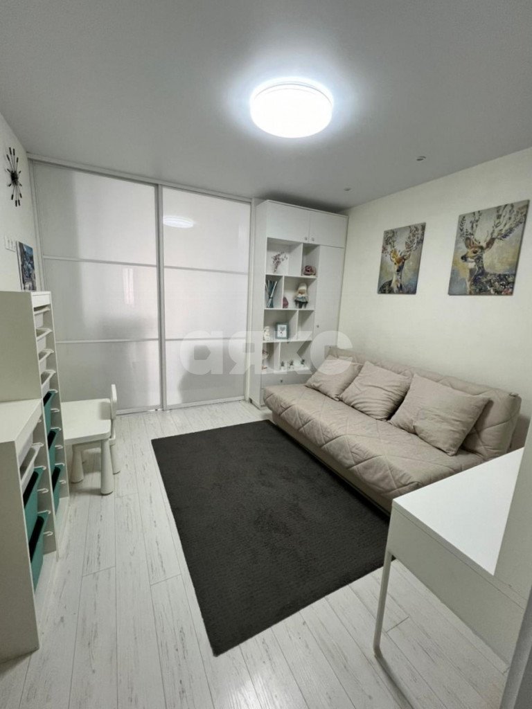 Фото №15: 3-комнатная квартира <span class="whitespace-nowrap">93 м²</span>, <span class="whitespace-nowrap">12/16 эт.</span> - Волгоград, Ворошиловский, 206-й, мкр. квартал На Клубной, ул. Кузнецкая, 75