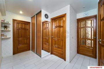 Фото №1: 2-комнатная квартира 55 м² - Краснодар, мкр. Западный внутригородской округ, ул. Красная, 33