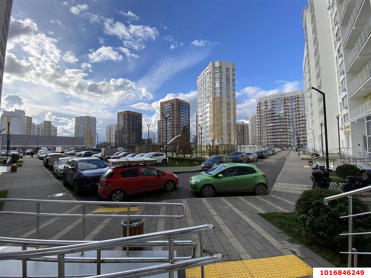 Фото №1: 1-комнатная квартира 18 м² - Краснодар, Прикубанский внутригородской округ, мкр. жилой комплекс Зеленодар