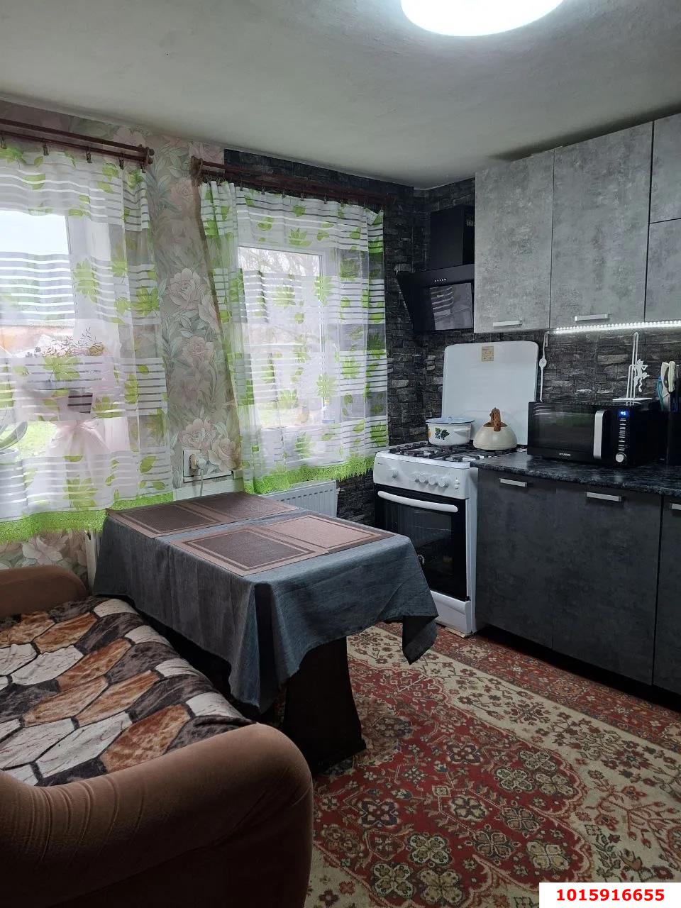 Фото №2: Дом 56 м² + 10 сот. - Платнировская, ул. Южная, 32