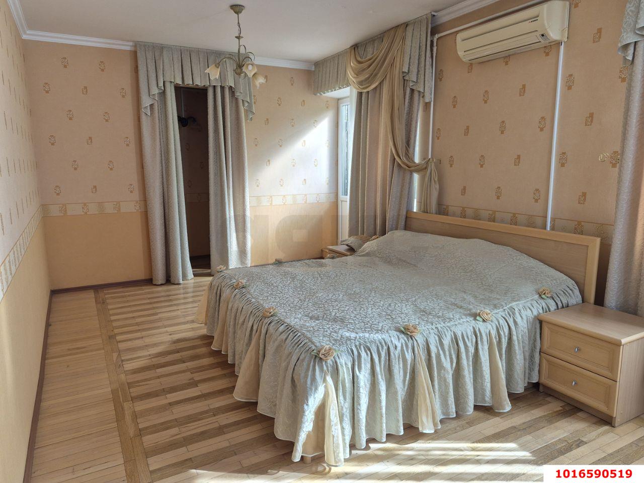 Фото №2: Дом 309 м² + 11.1 сот. - Краснодар, Прикубанский внутригородской округ, мкр. Отделение № 1 ОПХ Колос, ул. Поливная, 18