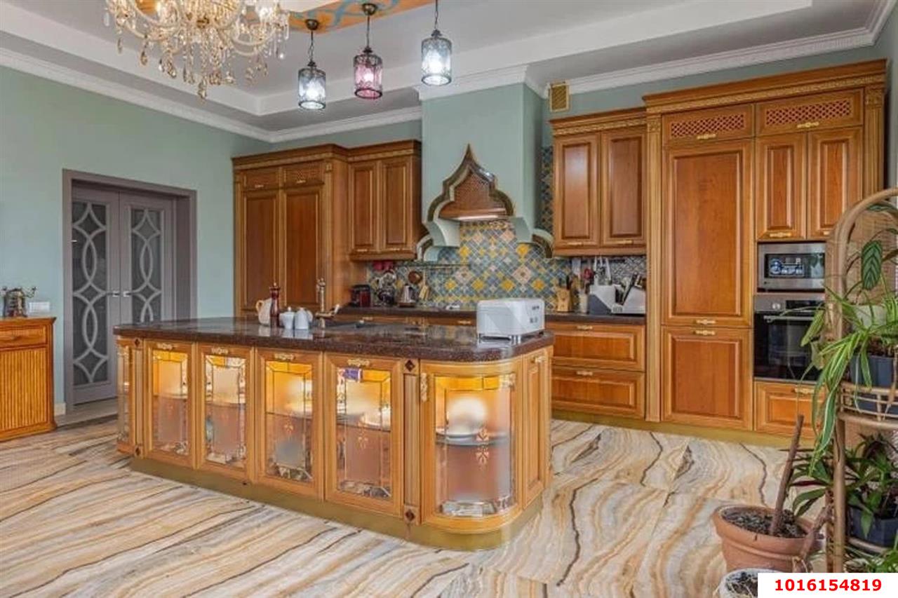 Фото №7: Дом 512 м² + 10 сот. - Краснодар, Карасунский внутригородской округ, х. дачное некоммерческое товарищество Нижний Казачий, ул. Александра Невского, 20