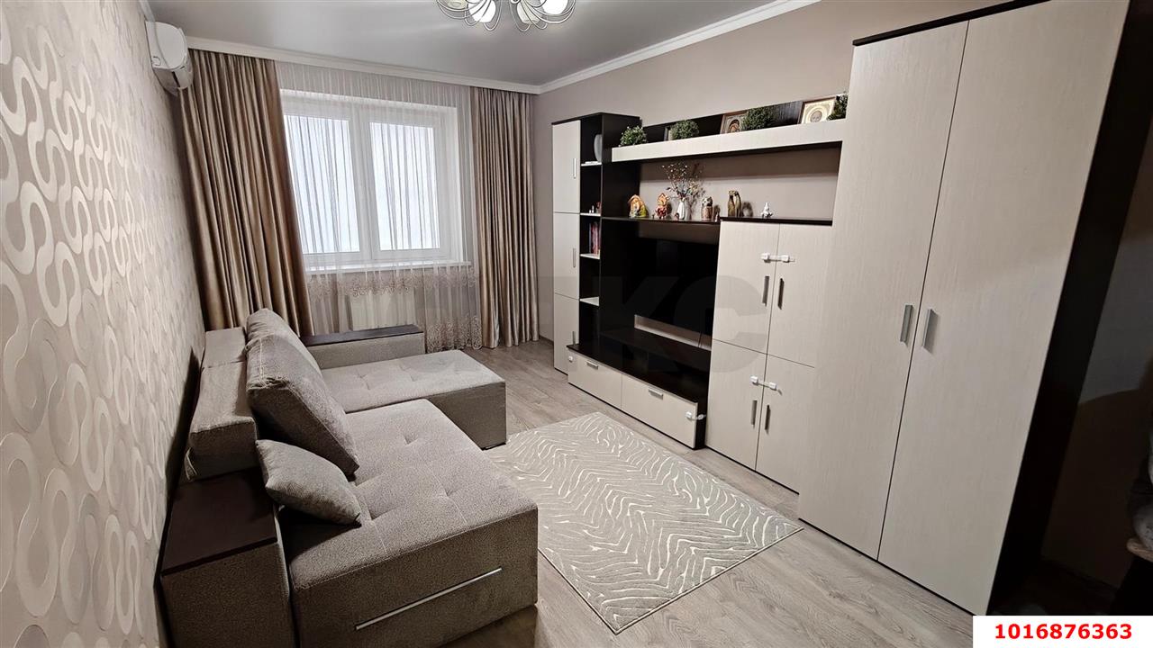 Фото №1: 1-комнатная квартира 45 м² - Краснодар, Прикубанский внутригородской округ, мкр. Восточно-Кругликовский, ул. им. Героя Яцкова И.В., 10