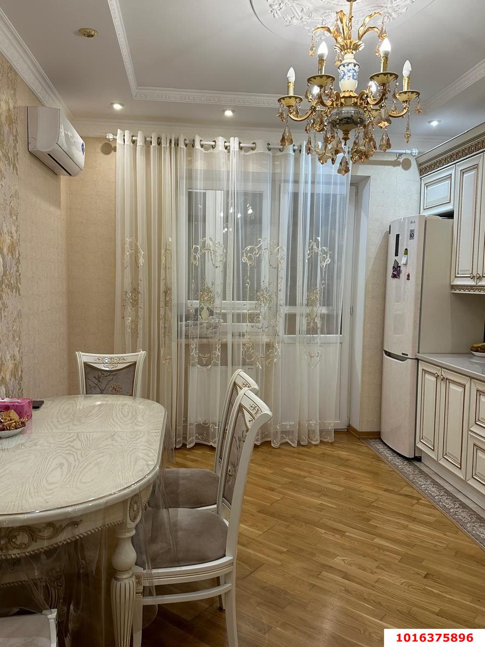 Фото №3: 2-комнатная квартира 75 м² - Краснодар, ЖК Октябрьский, жилой комплекс Центральный, Центральный внутригородской округ, Западный внутригородской округ, мкр. Центральный, ул. Октябрьская, 181/2