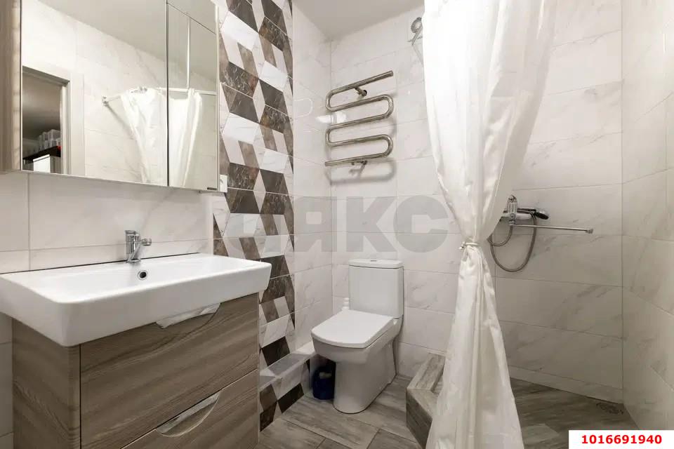 Фото №6: 2-комнатная квартира 69 м² - Краснодар, Карасунский внутригородской округ, ЖК Марсель, ж/р Новознаменский, ул. Войсковая, 20к8