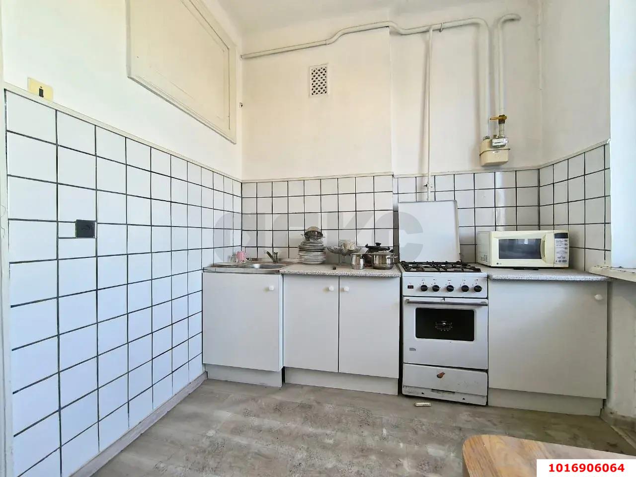 Фото №2: 1-комнатная квартира 39 м² - Краснодар, Центральный внутригородской округ, мкр. Центральный, ул. Мира, 90Б