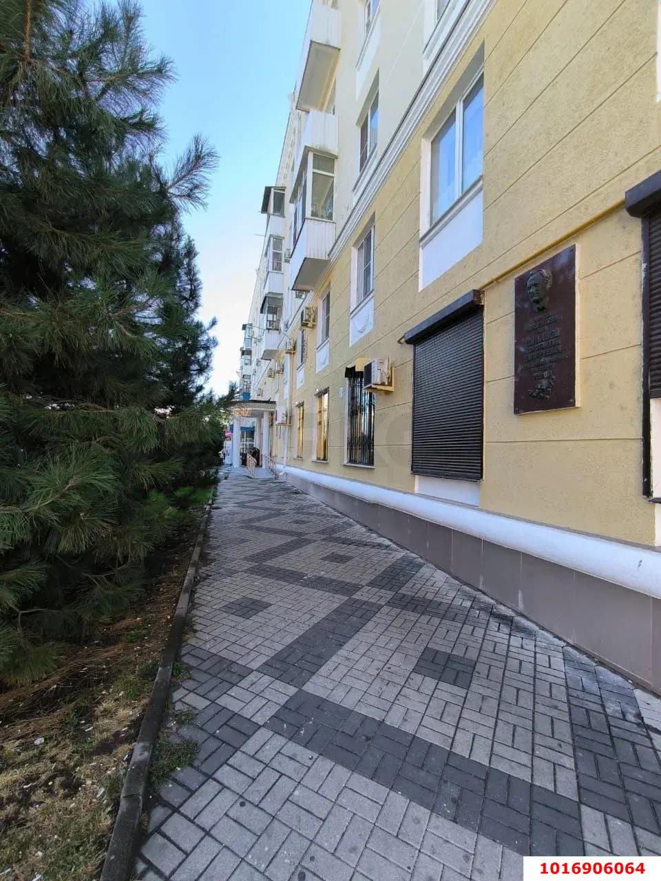 Фото №12: 1-комнатная квартира 39 м² - Краснодар, Центральный внутригородской округ, мкр. Центральный, ул. Мира, 90Б