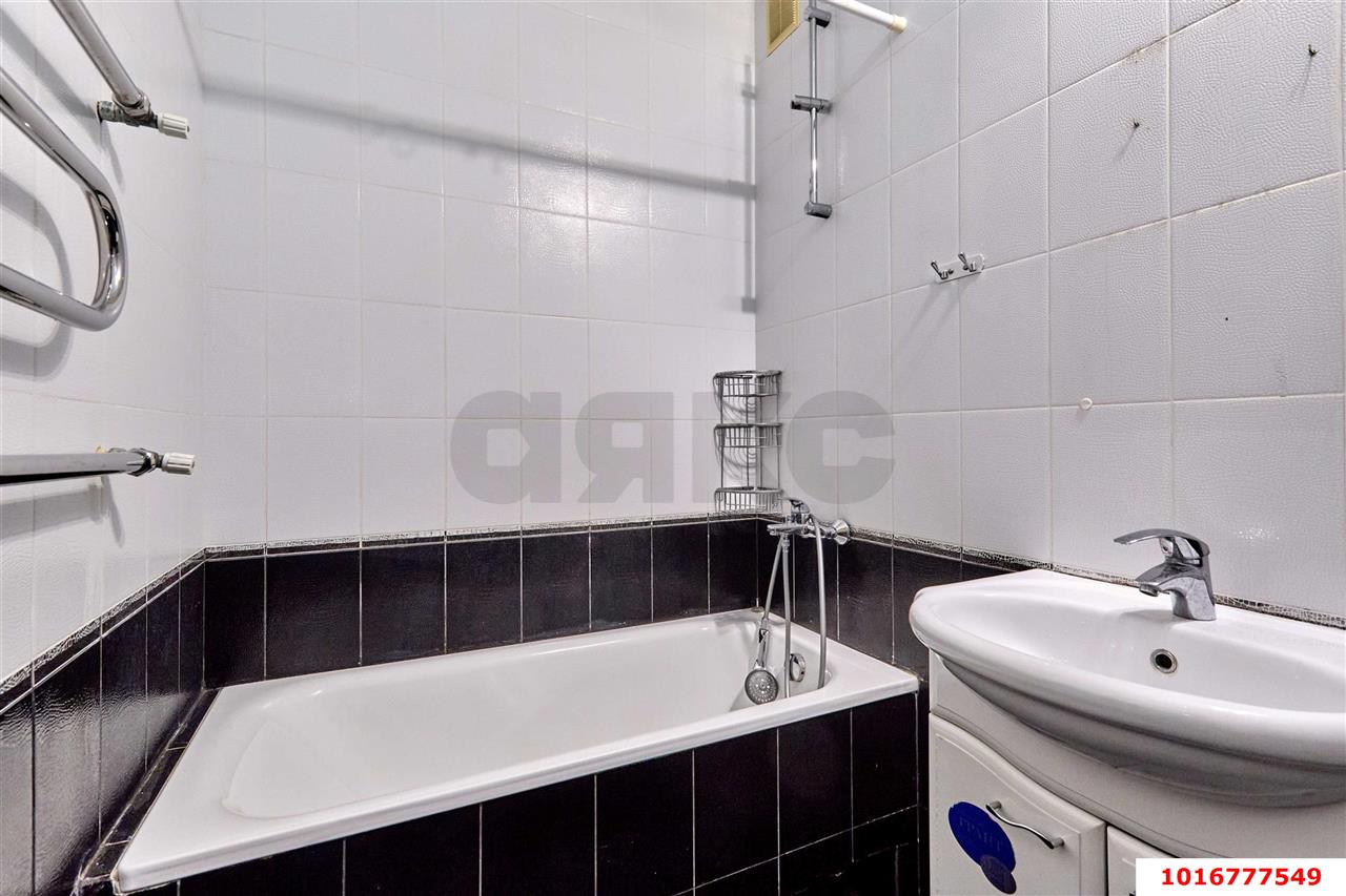 Фото №11: 2-комнатная квартира 79 м² - Краснодар, ул. 2-я Линия Нефтяников, 7/1