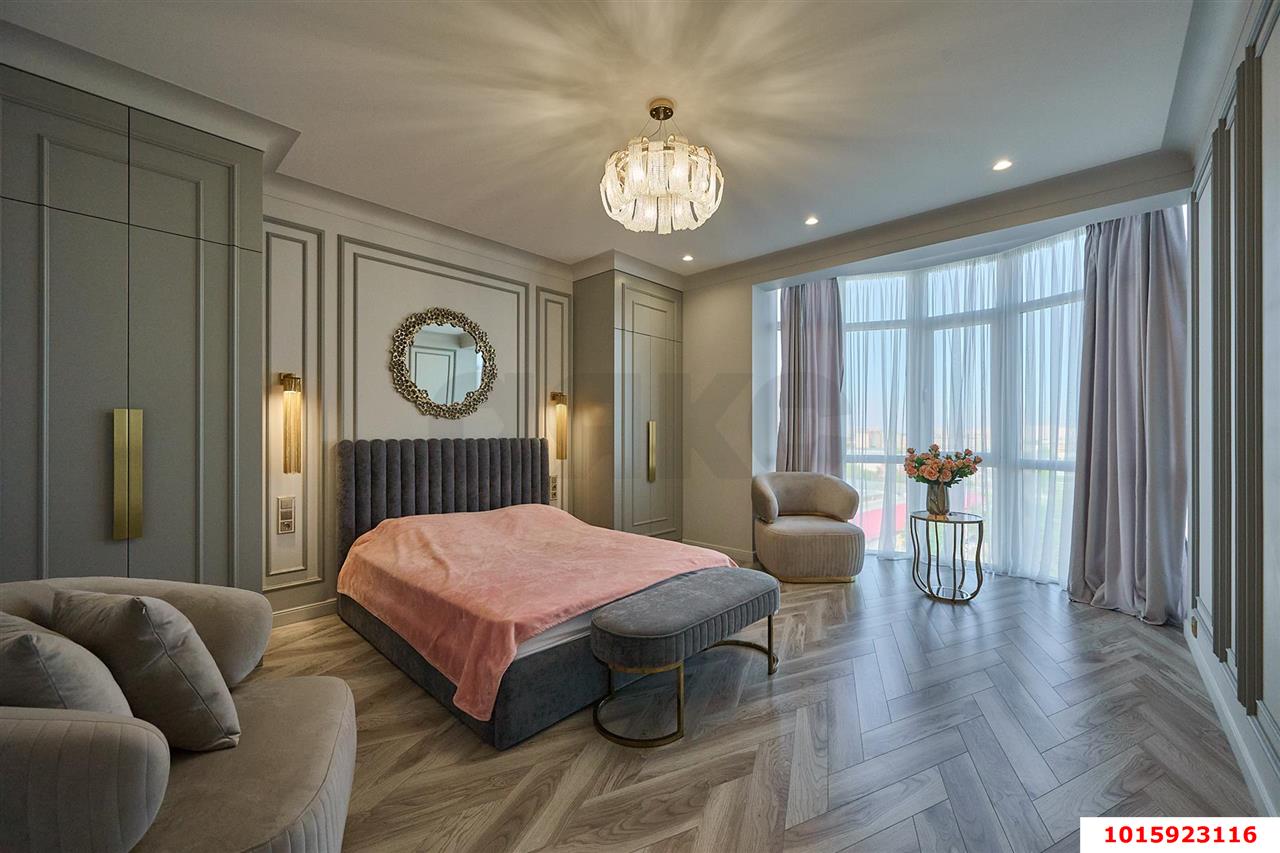 Фото №10: 3-комнатная квартира 220 м² - Краснодар, мкр. Западный внутригородской округ, ул. Шоссе Нефтяников, 63