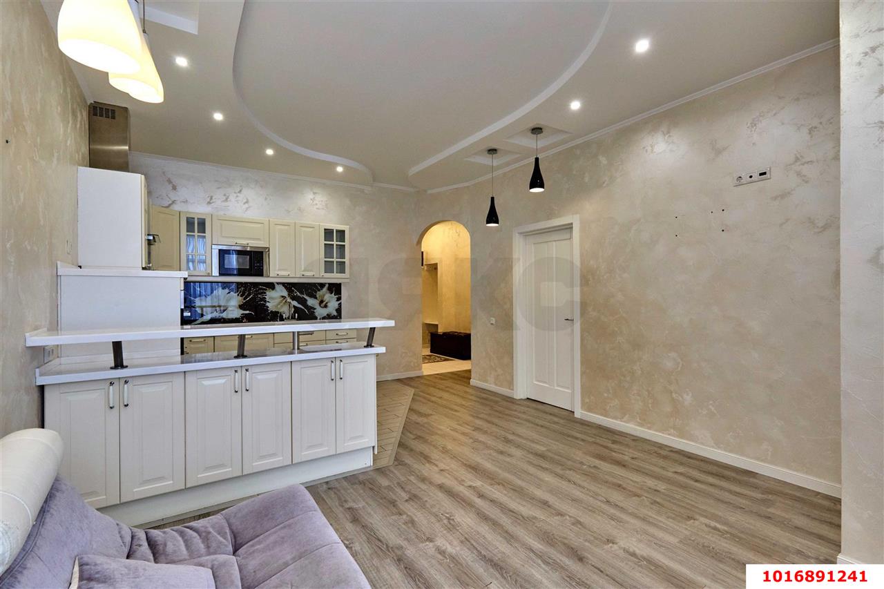 Фото №2: 2-комнатная квартира 87 м² - Краснодар, Западный внутригородской округ, ЖК Новый Город, мкр. Юбилейный, б-р Клары Лучко, 16