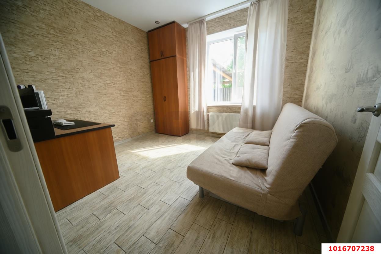 Фото №8: Дом 205 м² + 8.3 сот. - Смоленская, ул. Чехова