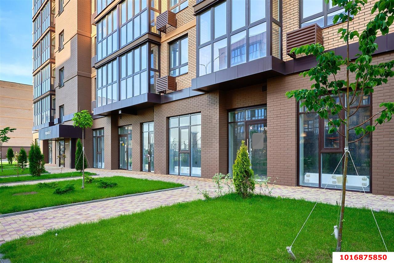 Фото №1: Торговое помещение 48 м² - Южный, мкр. жилой комплекс История-2