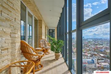 Фото №2: 2-комнатная квартира 82 м² - Краснодар, мкр. Центральный, ул. Будённого, 129