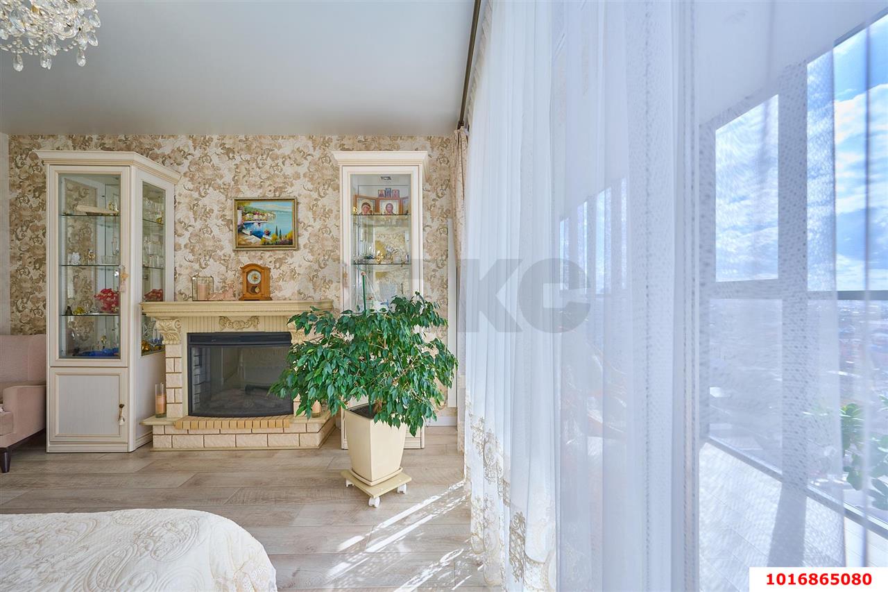 Фото №9: 2-комнатная квартира 82 м² - Краснодар, Западный внутригородской округ, Центральный внутригородской округ, жилой комплекс Центральный, мкр. Центральный, ул. Будённого, 129