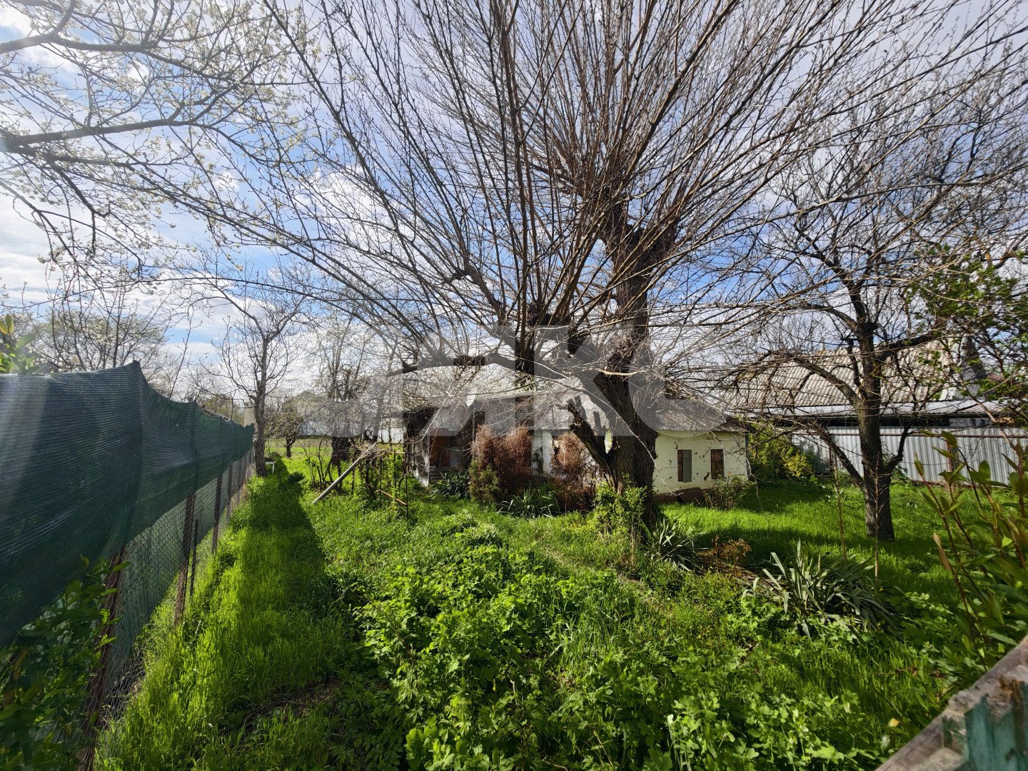 Фото №1: Земельный участок под ИЖС 16.2 сот. - Кореновск, мкр. 1-й квартал, ул. Чкалова, 16