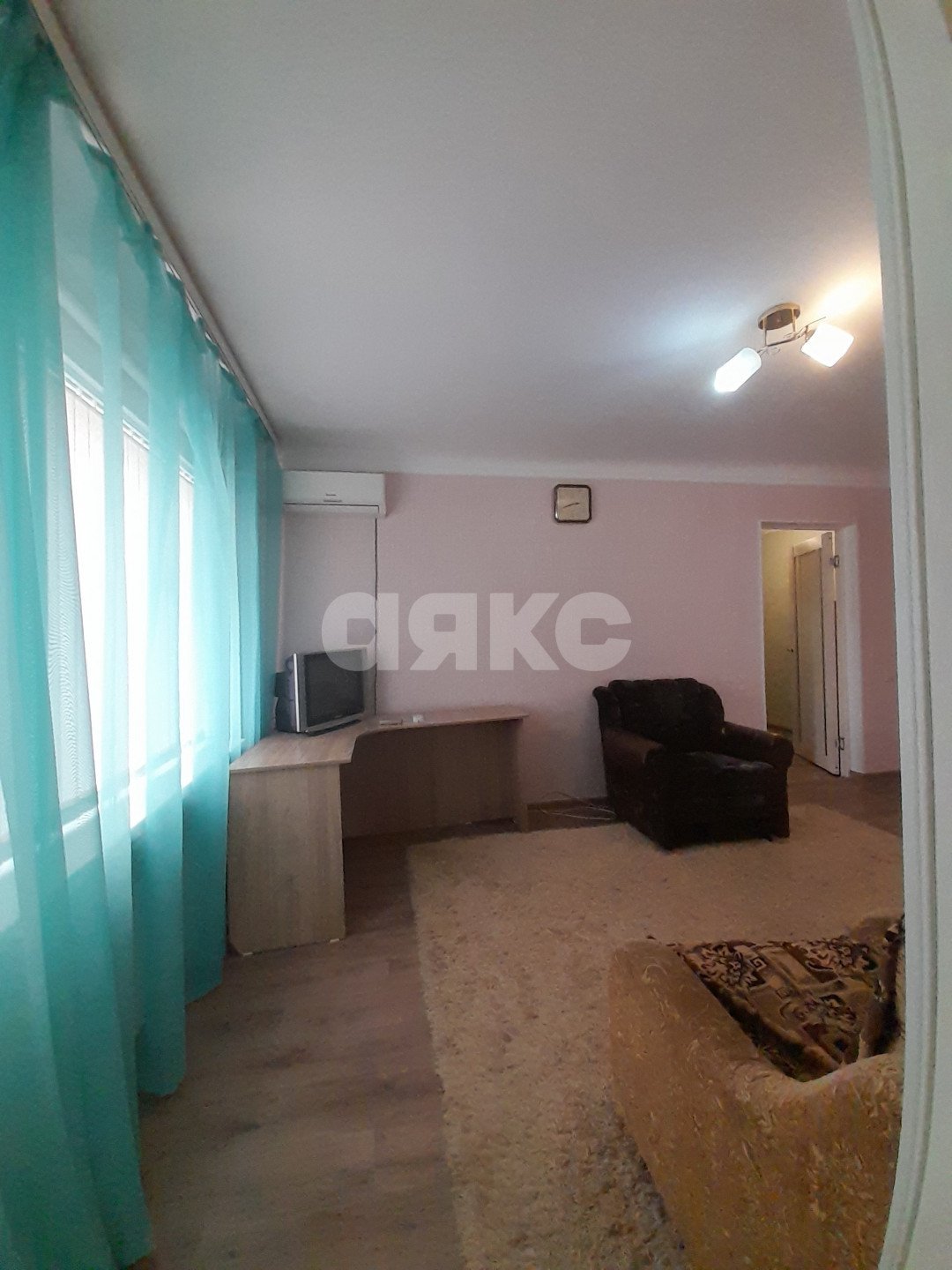 Фото №4: 3-комнатная квартира 44 м² - Кореновск, мкр. 2-й квартал, ул. Фрунзе, 69