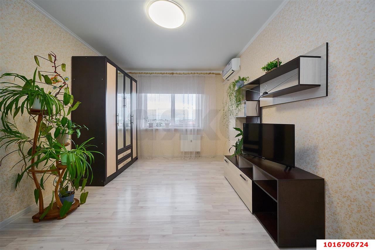 Фото №1: 1-комнатная квартира 42 м² - Краснодар, Прикубанский внутригородской округ, мкр. 9-й километр, пр-д Репина, 5