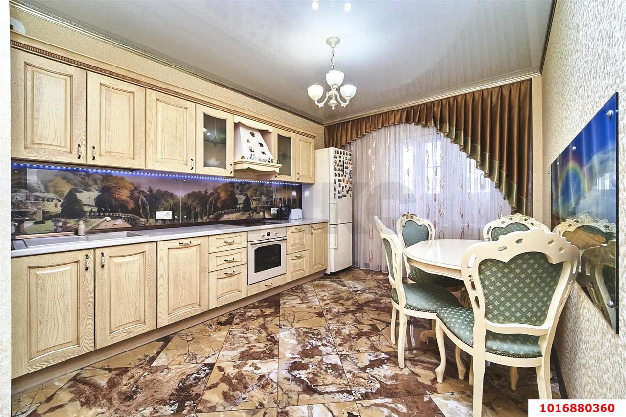 Фото №7: 3-комнатная квартира 91 м² - Краснодар, Центральный внутригородской округ, мкр. Черёмушки, ул. Кубанская, 52