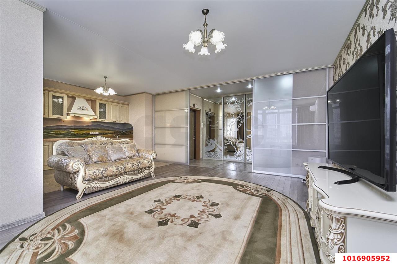 Фото №1: 3-комнатная квартира 91 м² - Краснодар, Центральный внутригородской округ, мкр. Черёмушки, ул. Кубанская, 54